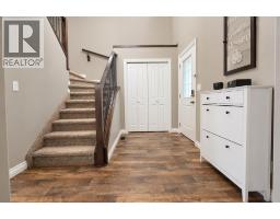 Family room - 7 Tory Close, Red Deer, AB T4P0W4 Photo 12