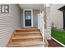 7 Tory Close, Red Deer, AB T4P0W4 Photo 34