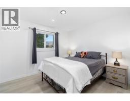 2618 Thacker Drive, West Kelowna, BC V1Z1W3 Photo 23