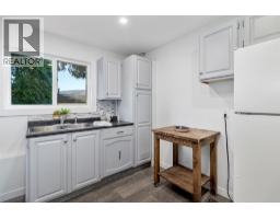 2618 Thacker Drive, West Kelowna, BC V1Z1W3 Photo 36
