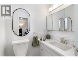 2618 Thacker Drive, West Kelowna, BC V1Z1W3 Photo 20