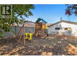 2618 Thacker Drive, West Kelowna, BC V1Z1W3 Photo 57