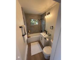 2 Bed 9452 Fletcher Street, Chilliwack Proper East, Chilliwack, BC V2P4Z5 Photo 9