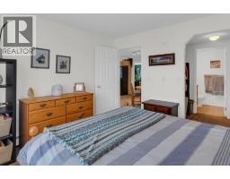 7201, 70 Panamount Drive NW - photo 18