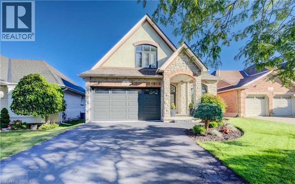 4 LAWREN S HARRIS Drive, Brantford — photo 2