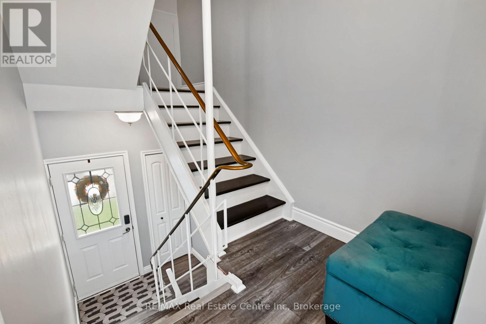 9 GREENBROOK DRIVE, Kitchener — photo 5