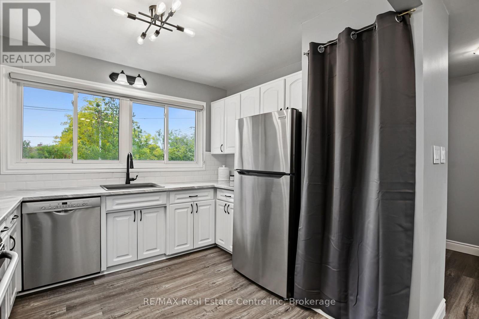 9 GREENBROOK DRIVE, Kitchener — photo 7