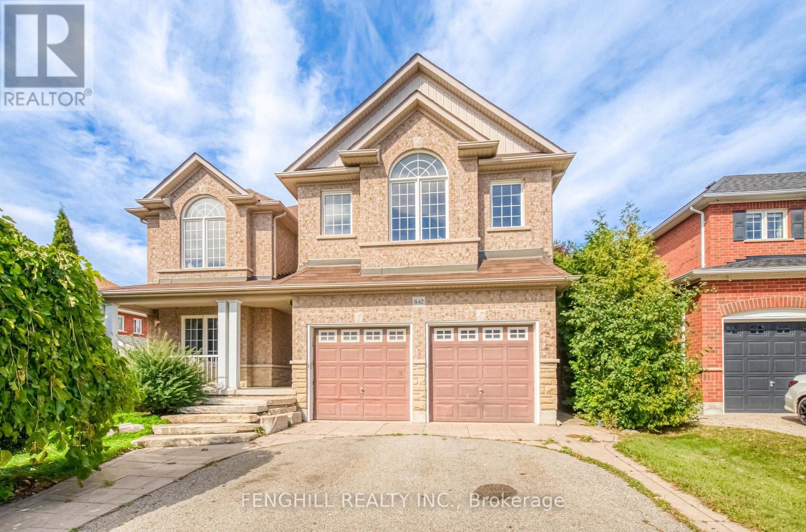 842 GREENLEAF CIRCLE - 1