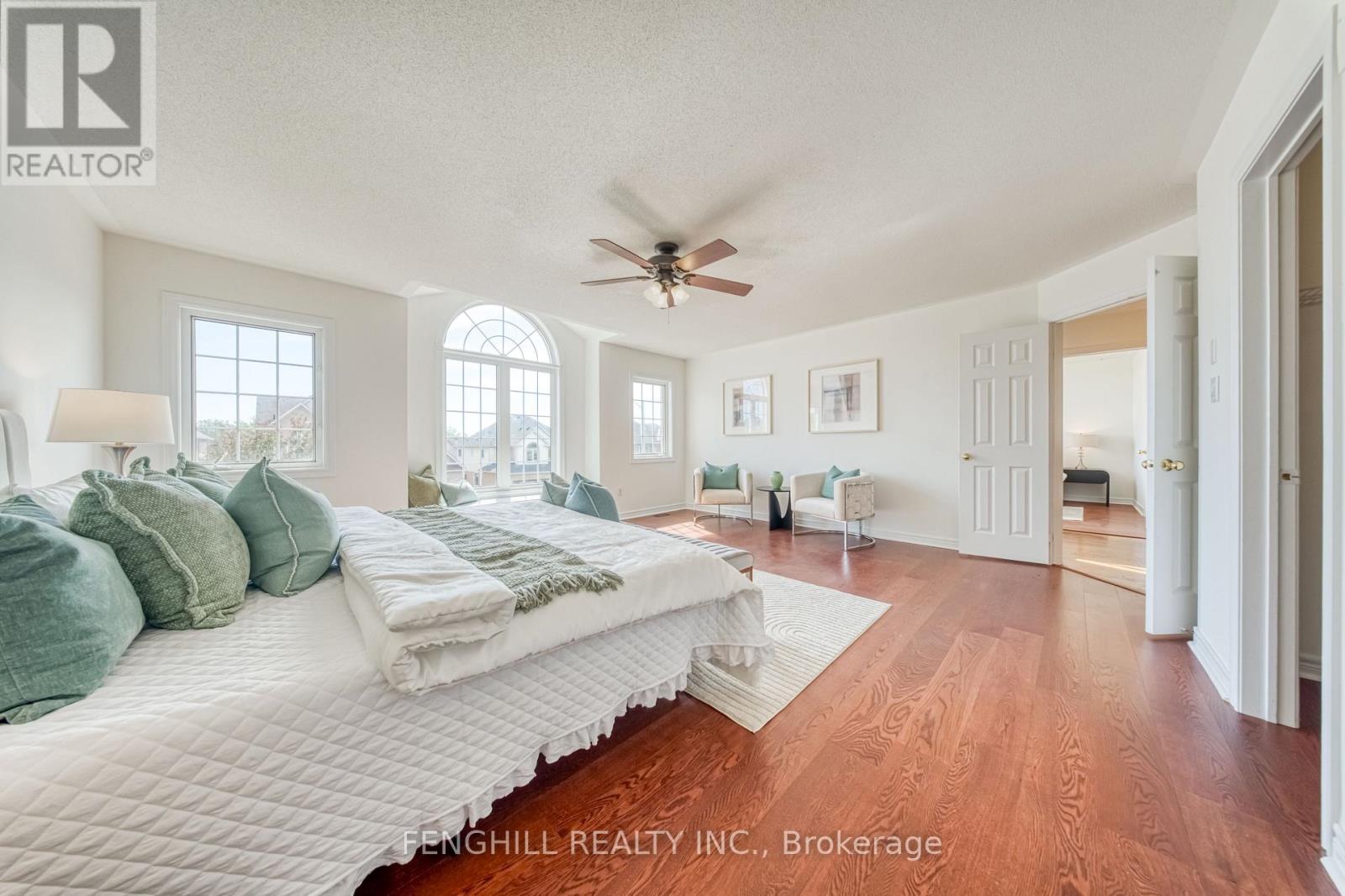842 GREENLEAF CIRCLE - 29