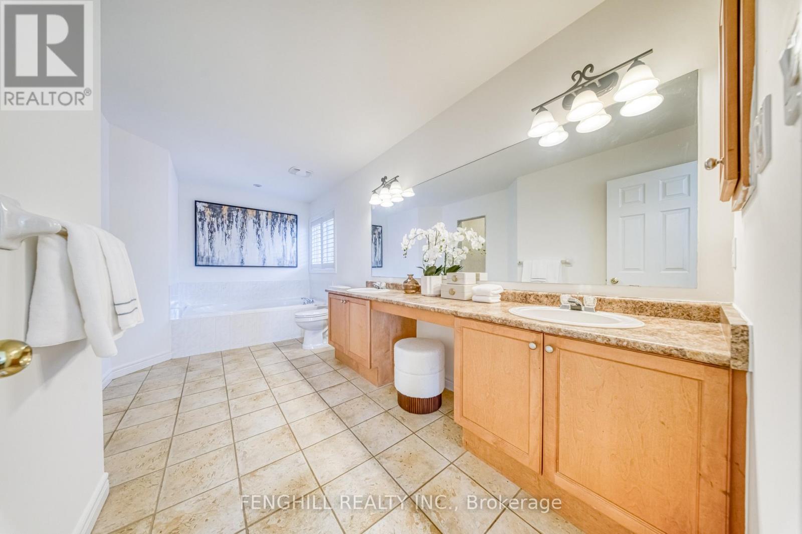 842 GREENLEAF CIRCLE - 30