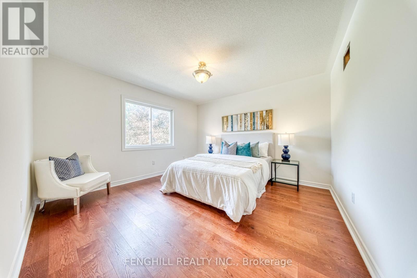 842 GREENLEAF CIRCLE - 40