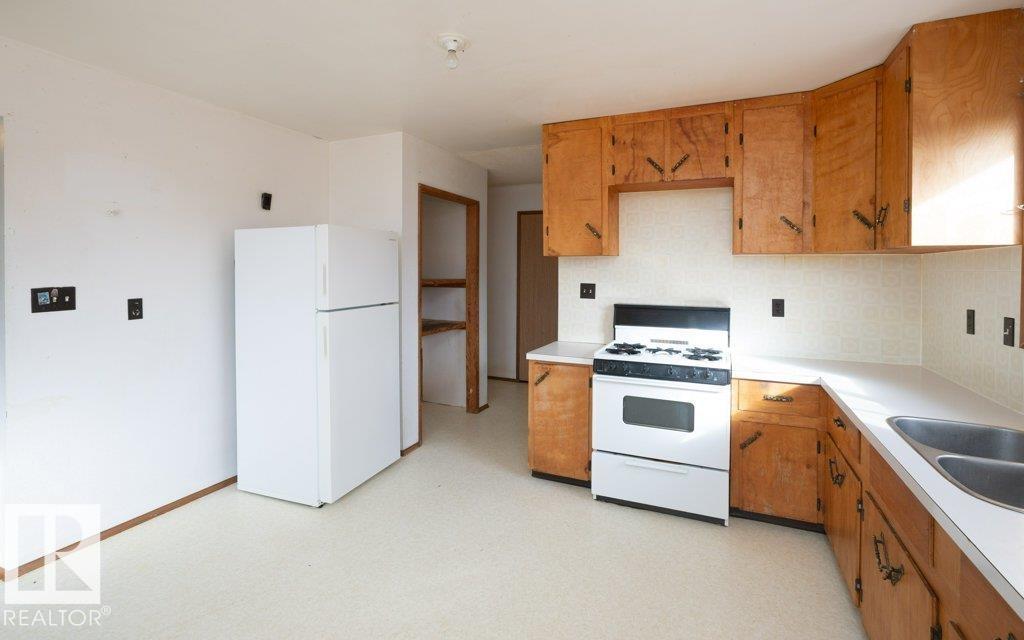 64311 Rg Rd 270 - Image 35