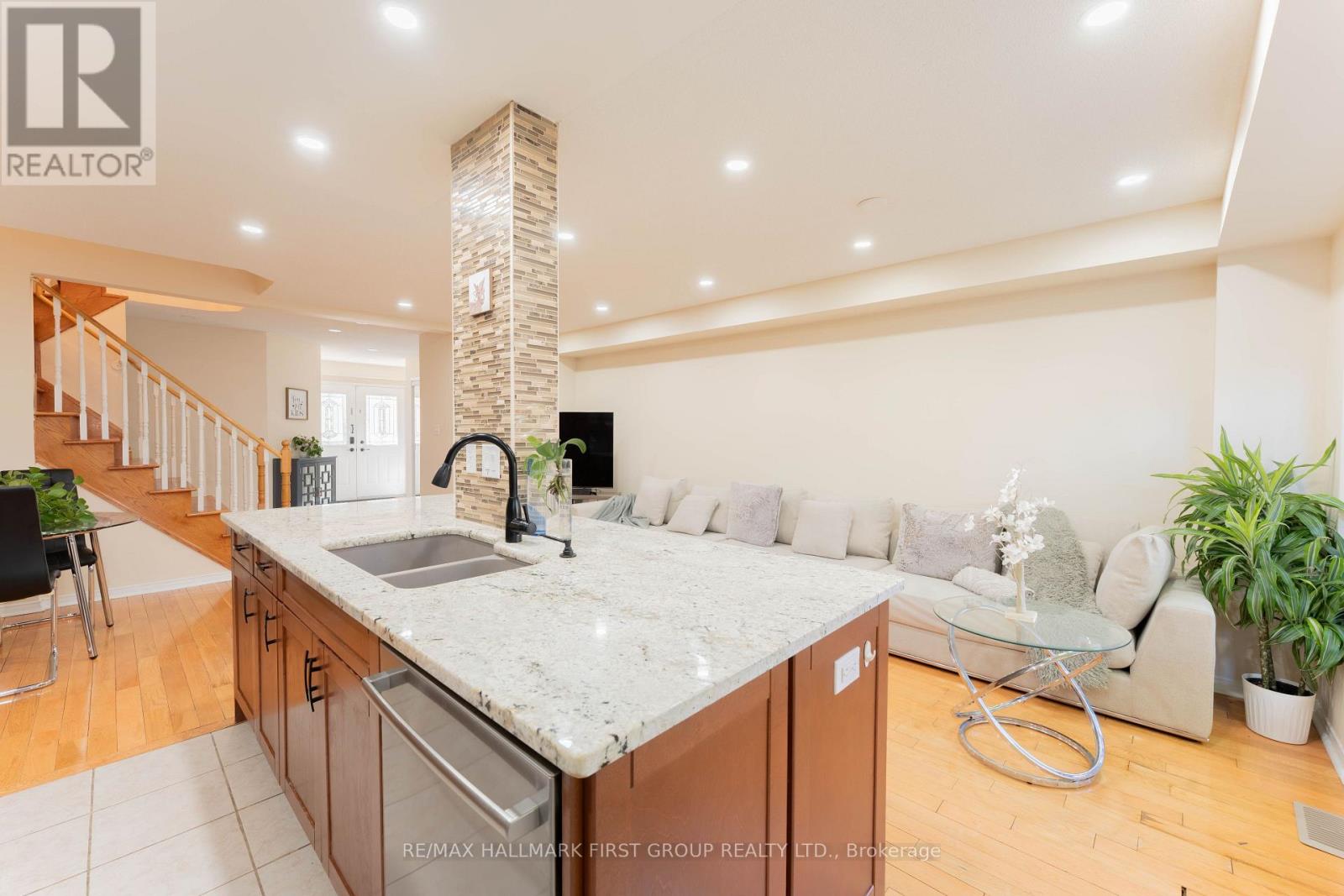 7686 BLACK WALNUT TRAIL, Mississauga (Lisgar) — photo 7