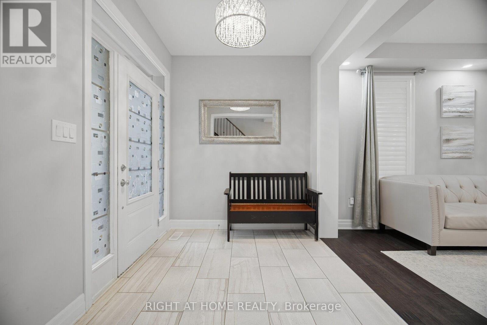 1444 CONNAUGHT TERRACE, Milton (FO Ford) — photo 4