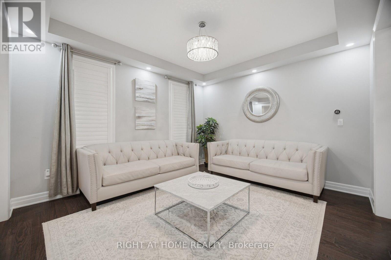 1444 CONNAUGHT TERRACE, Milton (FO Ford) — photo 6