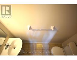 Bedroom 2 - 531 Mockridge Trail, Milton, ON L9T7V2 Photo 6