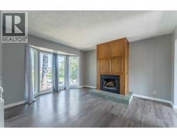 84 Templehill Drive NE - photo 6