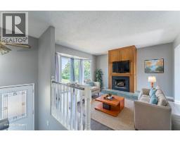 84 Templehill Drive NE - photo 4