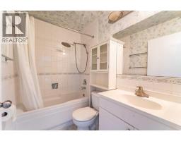84 Templehill Drive NE - photo 16