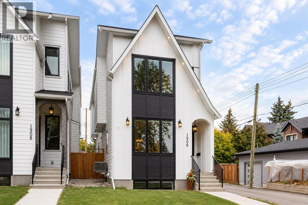 1906 43 Avenue SW, Calgary, Alberta, T2T2M9