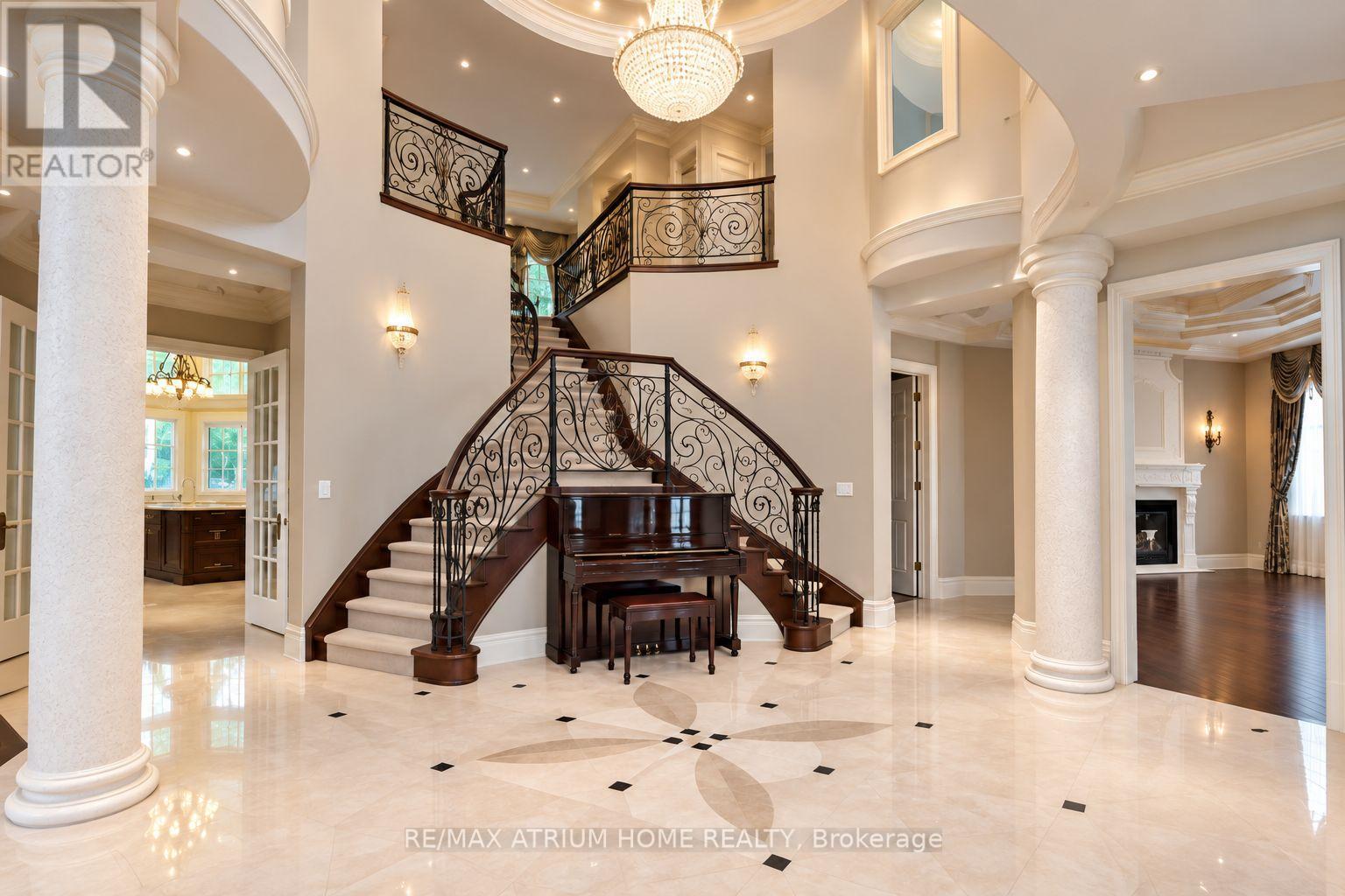 9 LEGACY COURT - 16