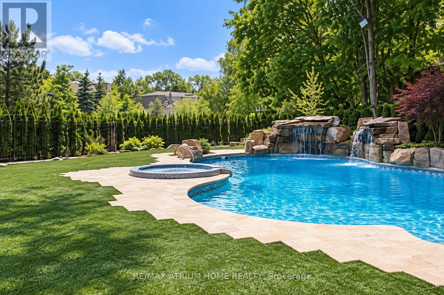 9 Legacy Court, Toronto, ON photo 24