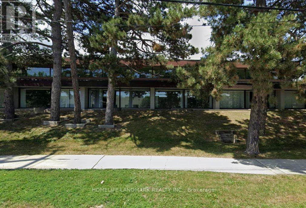 202 - 2 DUNCAN MILL ROAD, Toronto (St. Andrew-Windfields)