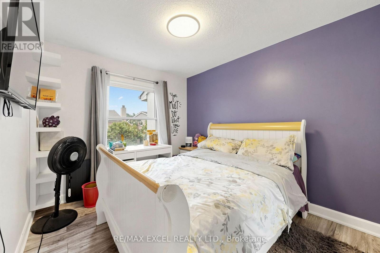 24 REDHEUGH CRESCENT - 36