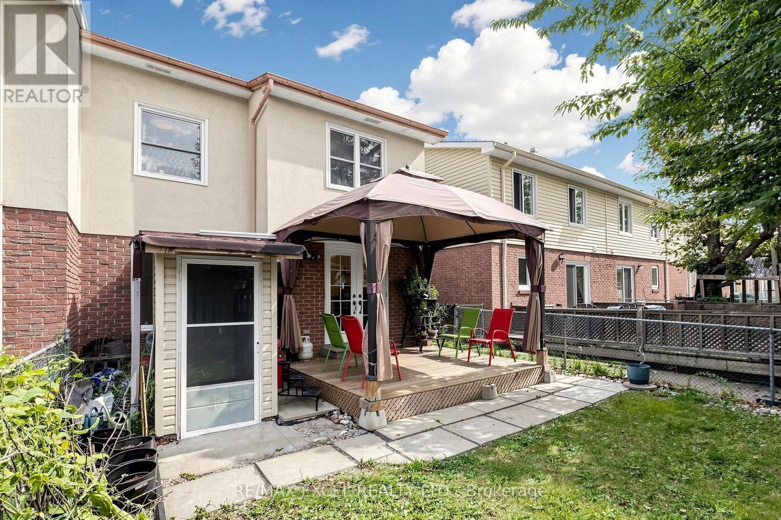 24 REDHEUGH CRESCENT - 49