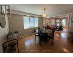 Dining room - 17 Piccadilly Road, Richmond Hill, ON L4B1S5 Photo 8