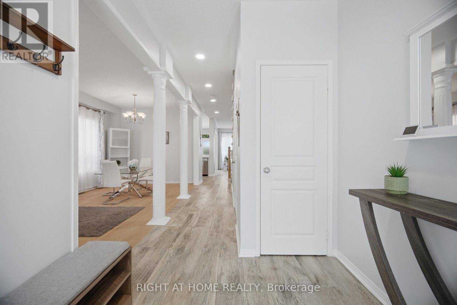 2249 CRESTMONT DRIVE, Oakville (WM Westmount) — photo 8