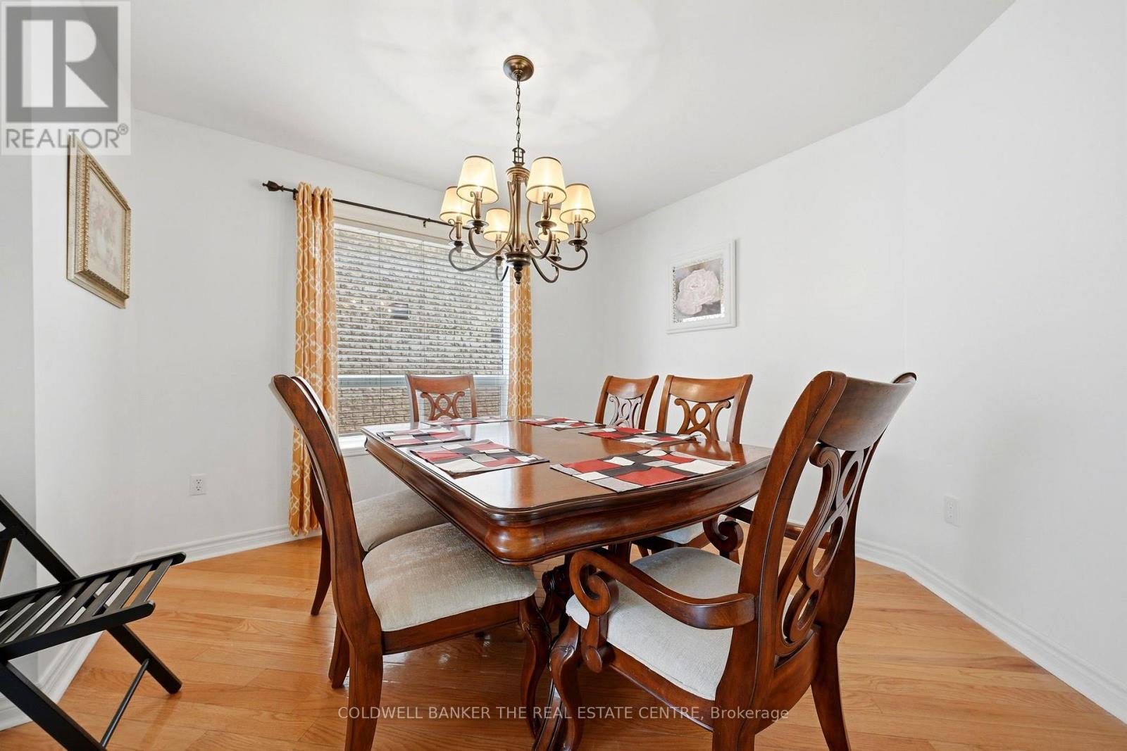 15 CHARLESWOOD CIRCLE, Brampton (Fletcher's Meadow) — photo 6