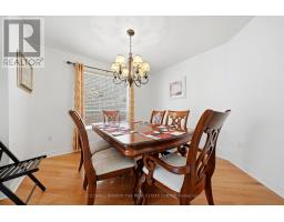 Primary Bedroom - 15 Charleswood Circle, Brampton, ON L7A1Z1 Photo 6