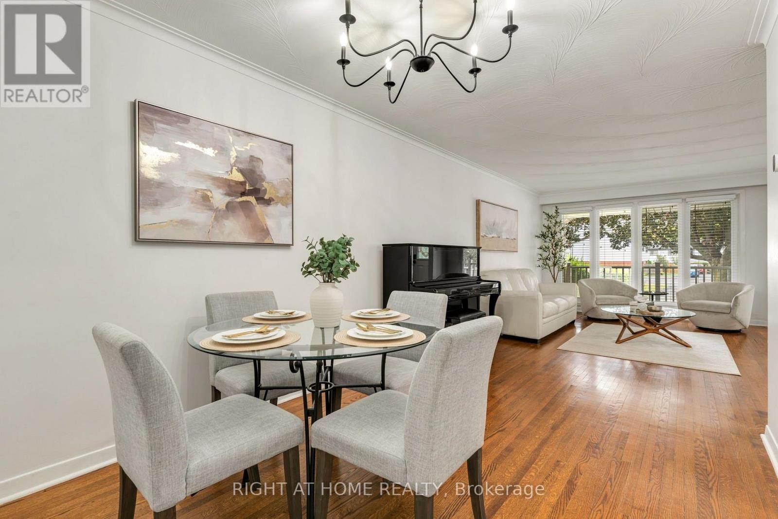 1302 REDBANK CRESCENT, Oakville (CP College Park) — photo 6
