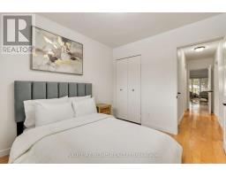 1302 Redbank Crescent, Oakville, ON L6H1Y5 Photo 13