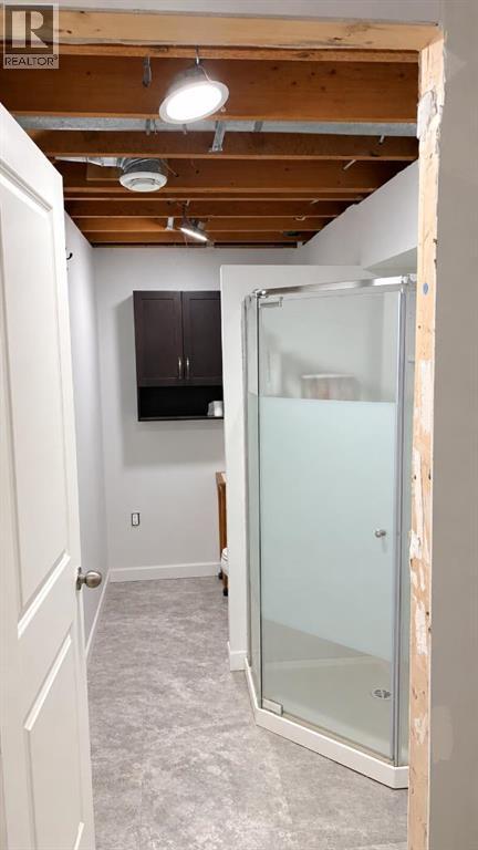 108 2 Street W - 7