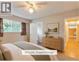 2370 Mountain Highway, North Vancouver, BC V7J2N3 Photo 16