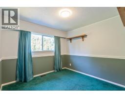 2370 Mountain Highway, North Vancouver, BC V7J2N3 Photo 21