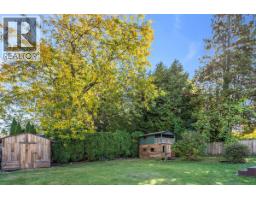 2370 Mountain Highway, North Vancouver, BC V7J2N3 Photo 36