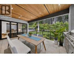 31 Glenmore Drive, West Vancouver, BC V7S1A5 Photo 9