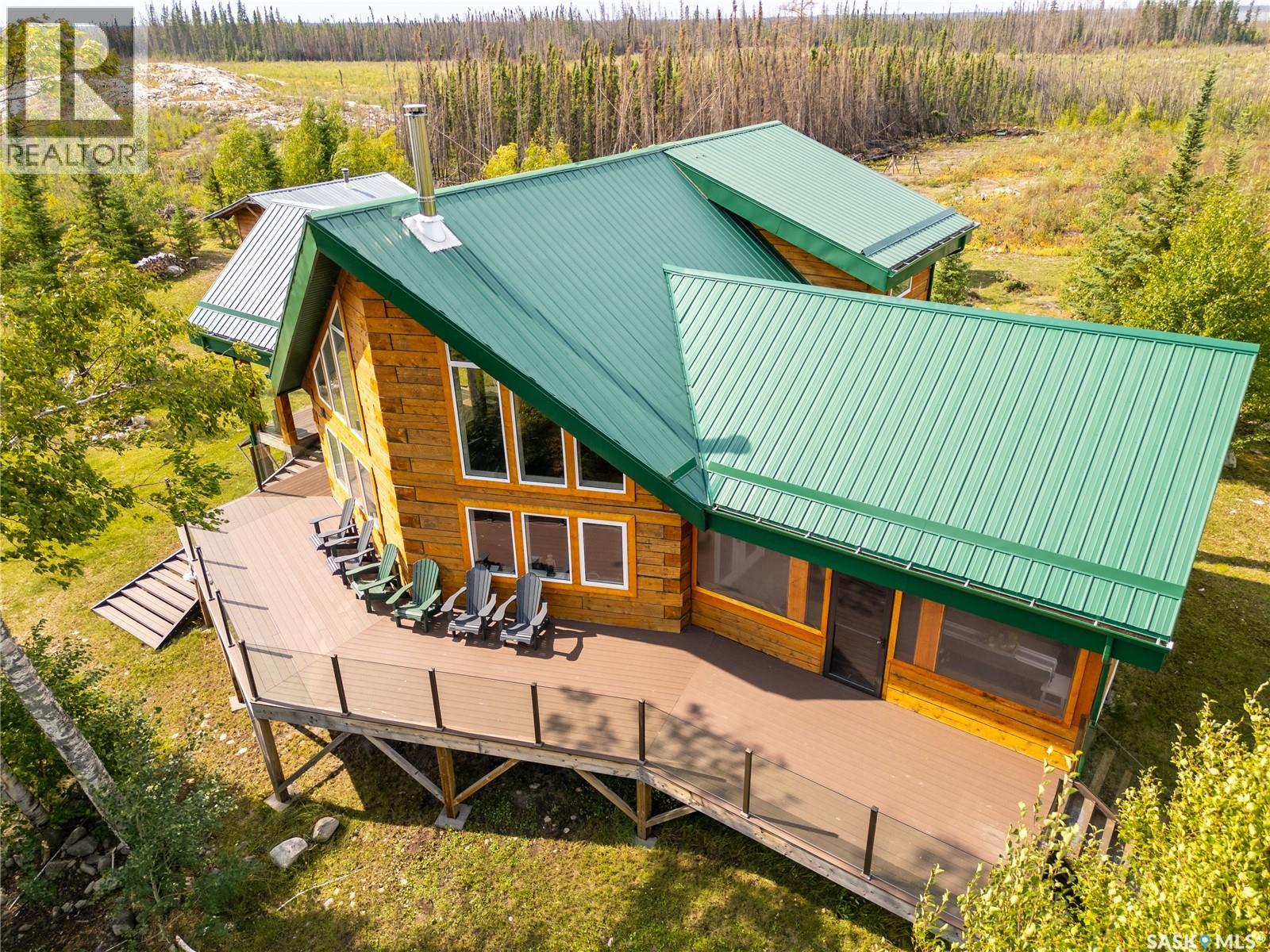 Stunning Remote 4 Season Lakehouse on Nemeiben - 10
