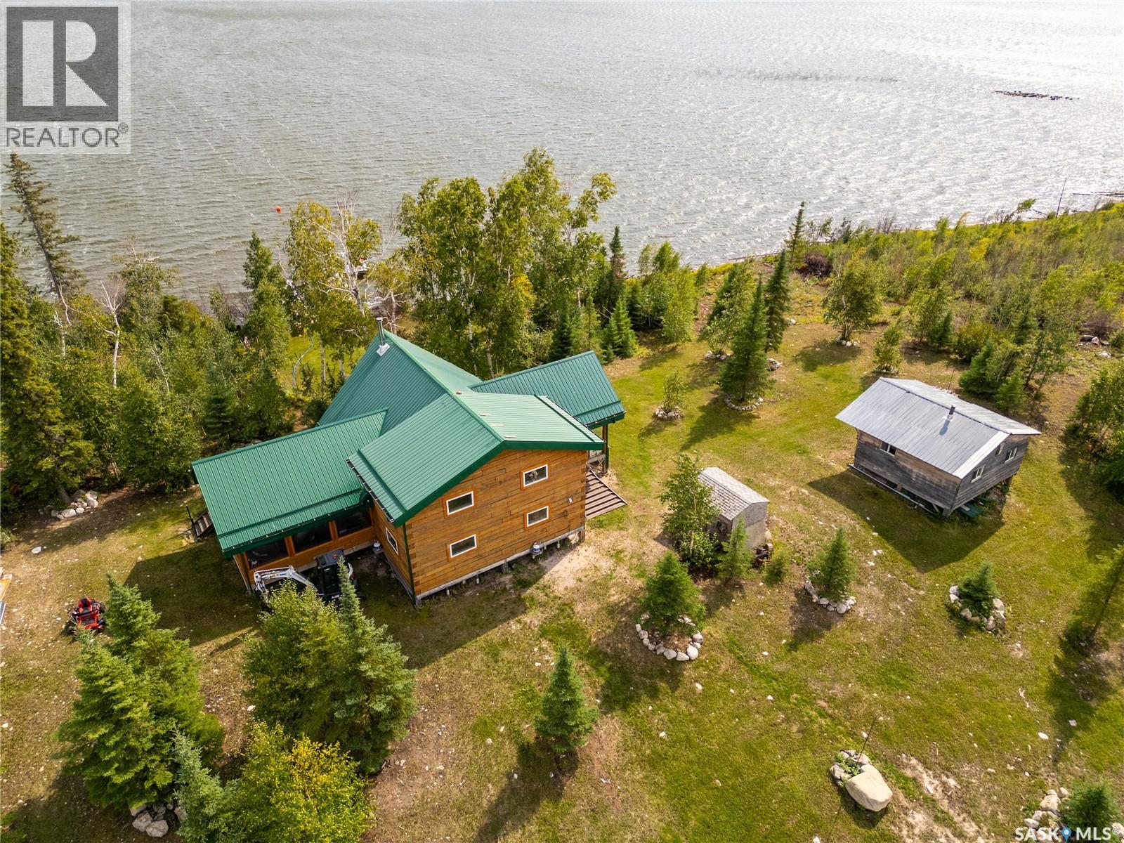 Stunning Remote 4 Season Lakehouse on Nemeiben, Northern Admin District — photo 5