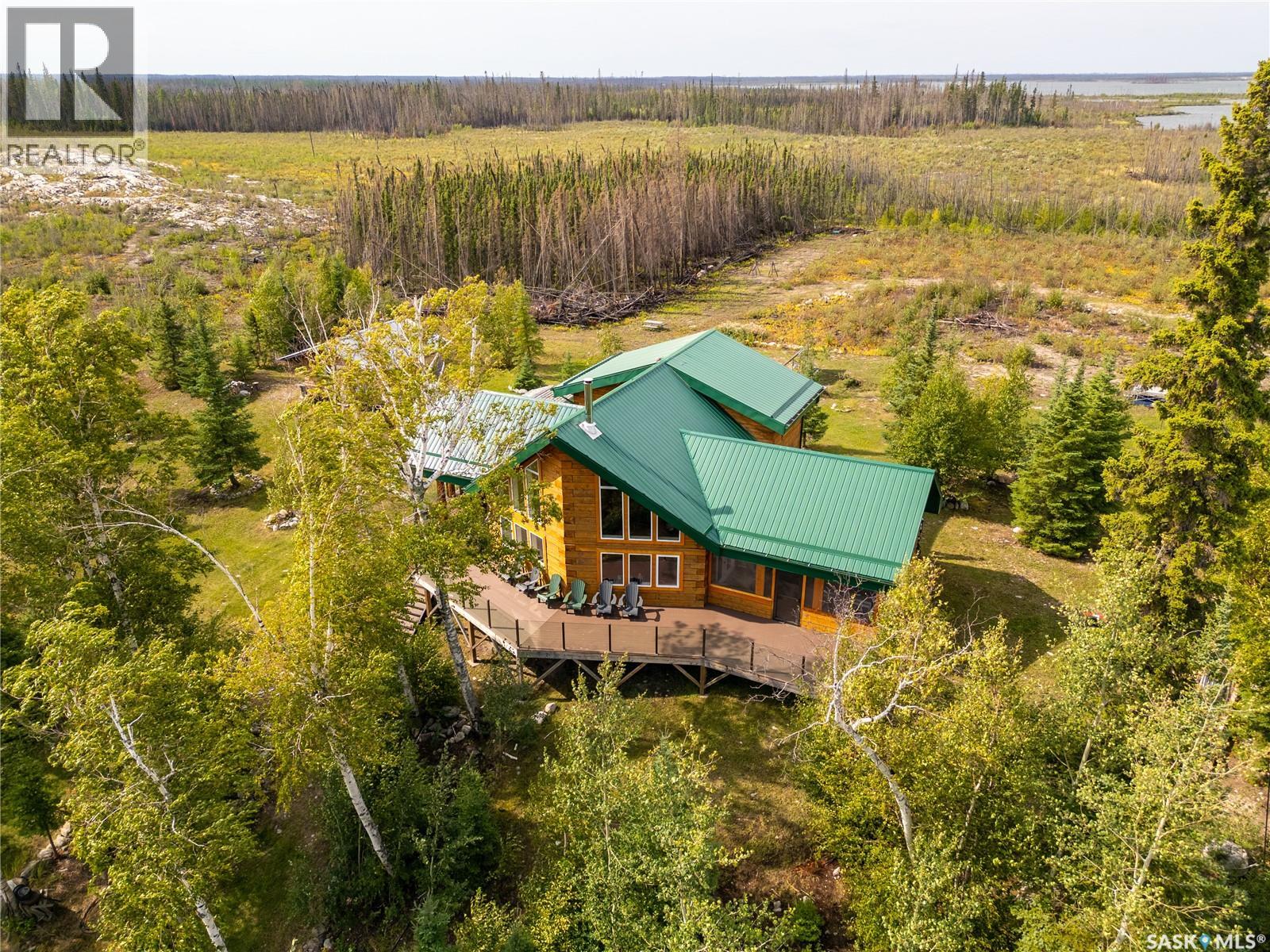 Stunning Remote 4 Season Lakehouse on Nemeiben, Northern Admin District — photo 7