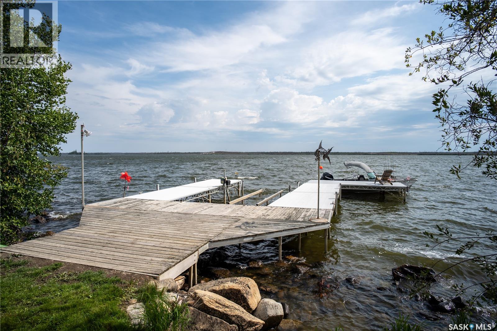 Stunning Remote 4 Season Lakehouse on Nemeiben - 73