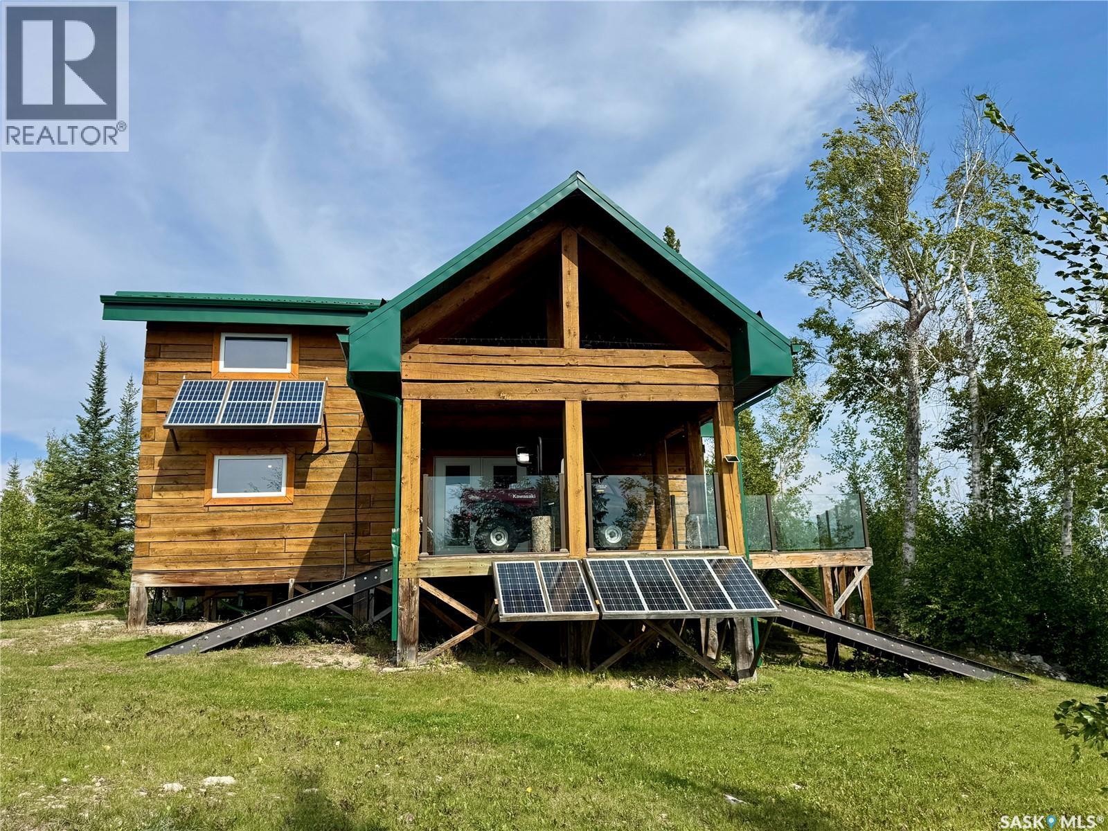 Stunning Remote 4 Season Lakehouse on Nemeiben - Image 78