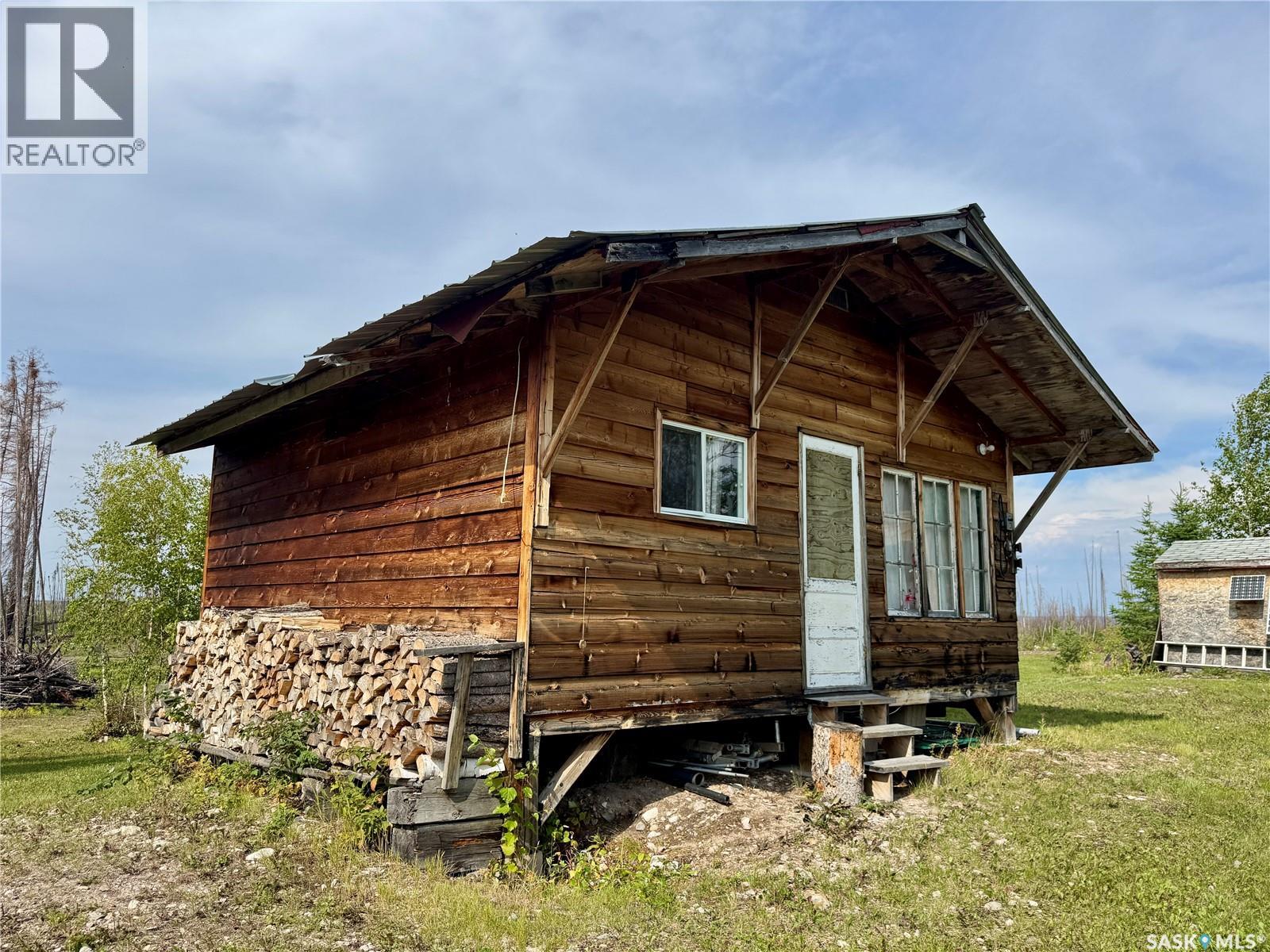 Stunning Remote 4 Season Lakehouse on Nemeiben - 90