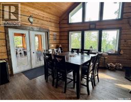 Stunning Remote 4 Season Lakehouse On Nemeiben, Northern Admin District, SK S0J1L0 Photo 18