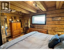 Stunning Remote 4 Season Lakehouse On Nemeiben, Northern Admin District, SK S0J1L0 Photo 40