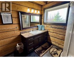 Stunning Remote 4 Season Lakehouse On Nemeiben, Northern Admin District, SK S0J1L0 Photo 42