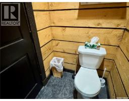 Stunning Remote 4 Season Lakehouse On Nemeiben, Northern Admin District, SK S0J1L0 Photo 56